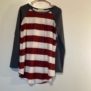 Modern Soul tunic gray wine striped long sleeve stretchy shirt size small